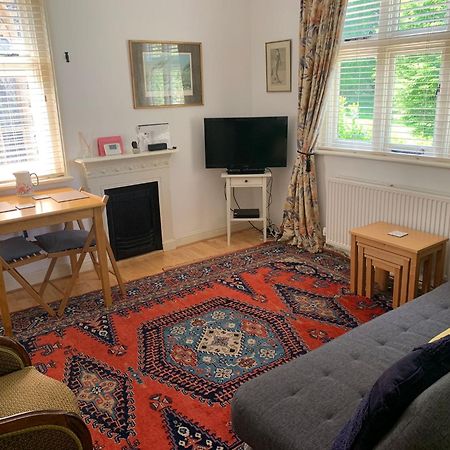 Bury St. Edmunds Old School Apartment 1 First Floor מראה חיצוני תמונה