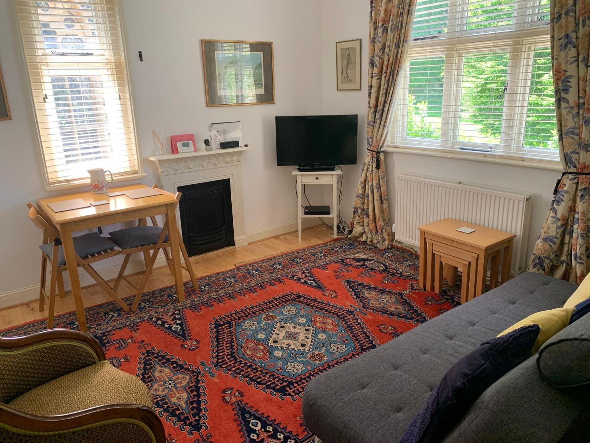 Bury St. Edmunds Old School Apartment 1 First Floor מראה חיצוני תמונה
